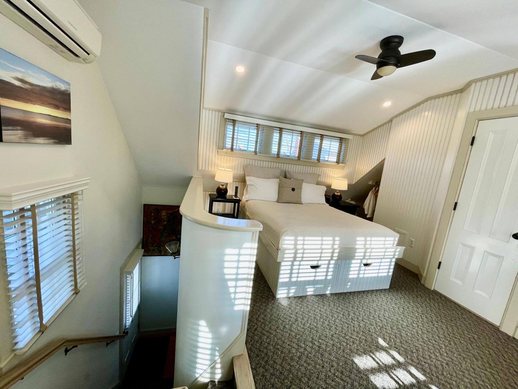 White Porch Inn Провинстаун Экстерьер фото